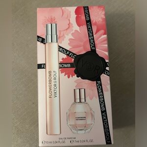 Viktor and Rolf Flowerbomb